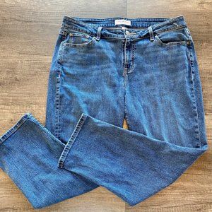 Lane Bryant mid-rise Girlfriend Crop Jeans size 14